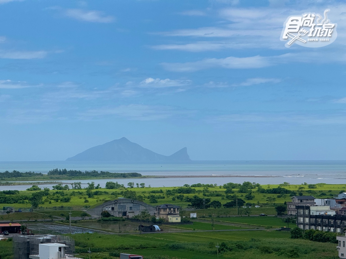 宜蘭全新「卡比巴拉」主題滑索!跨湖欣賞絕美日式庭園,餵食呆萌水豚超療癒 宜蘭全新「卡比巴拉」主題滑索!跨湖欣賞絕美日式庭園,餵食呆萌水豚超療癒