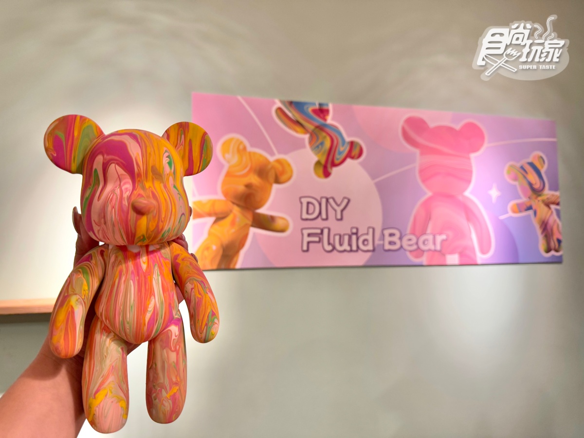 宜蘭全新「卡比巴拉」主題滑索!跨湖欣賞絕美日式庭園,餵食呆萌水豚超療癒 宜蘭全新「卡比巴拉」主題滑索!跨湖欣賞絕美日式庭園,餵食呆萌水豚超療癒