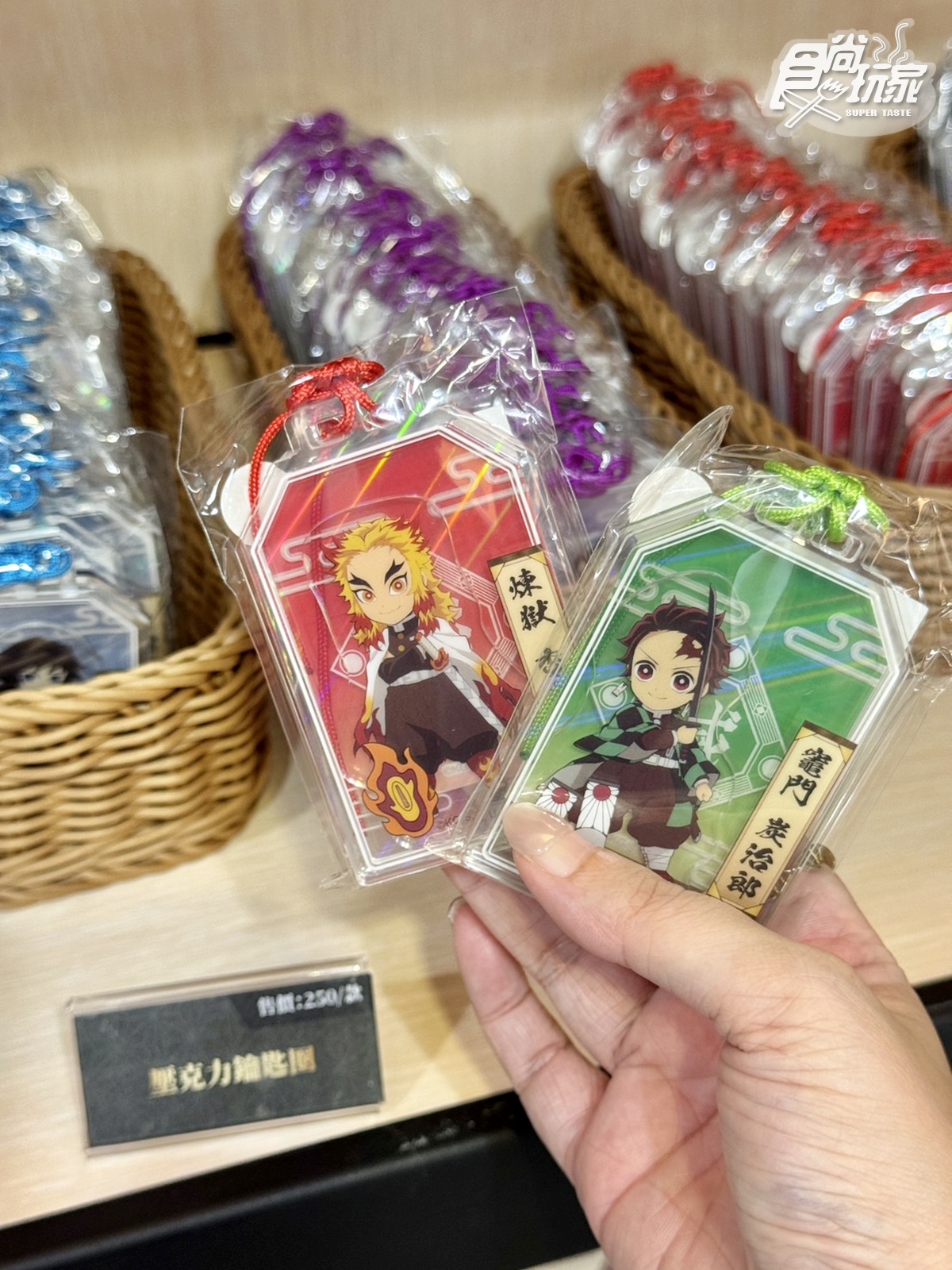 《鬼滅之刃》咖啡廳衝朝聖!劇照牆立牌免費拍,野豬頭米飯、送特典卡6亮點 《鬼滅之刃》咖啡廳衝朝聖!劇照牆立牌免費拍,野豬頭米飯、送特典卡6亮點