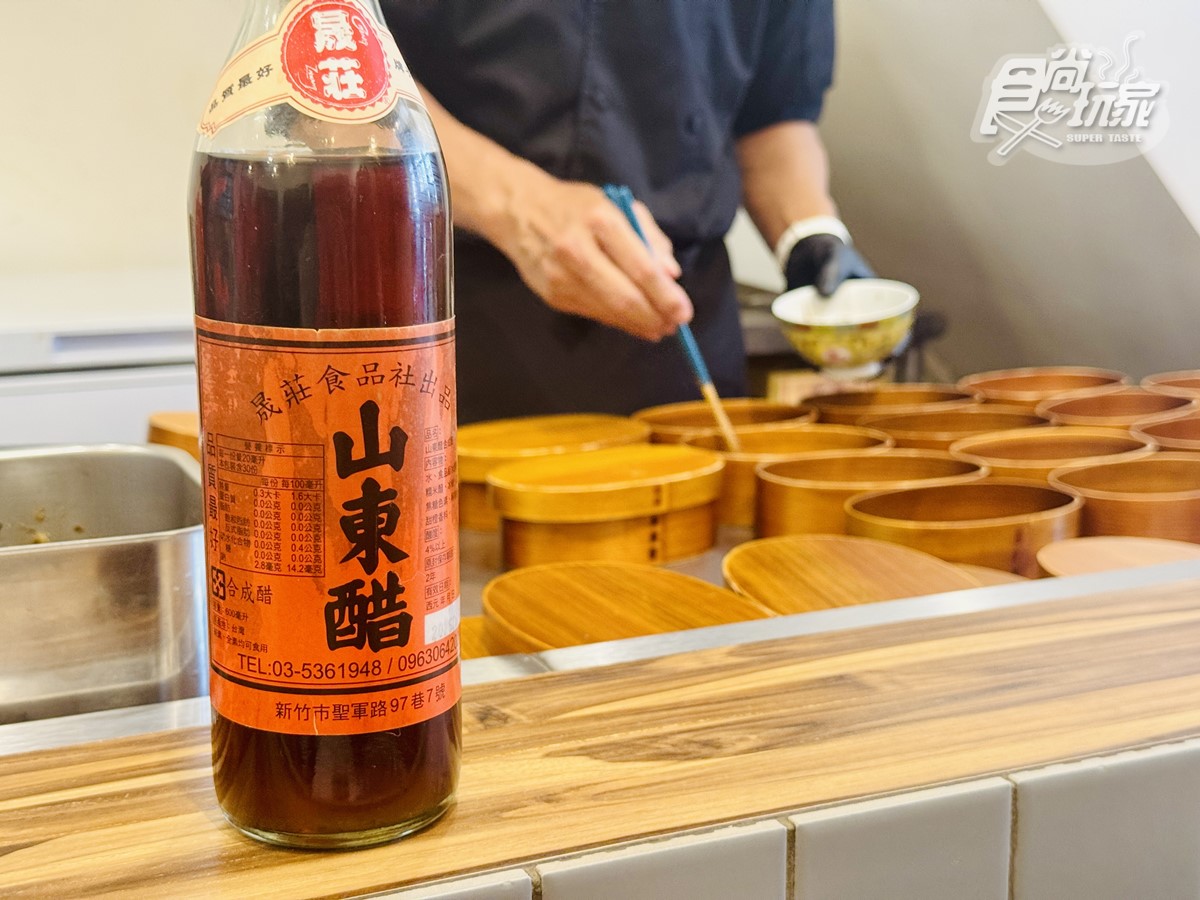 2025台北必比登遺珠!迪化街藏「日式牛肉麵」,軟嫩牛腱心搭黃金湯頭超銷魂 2025台北必比登遺珠!迪化街藏「日式牛肉麵」,軟嫩牛腱心搭黃金湯頭超銷魂