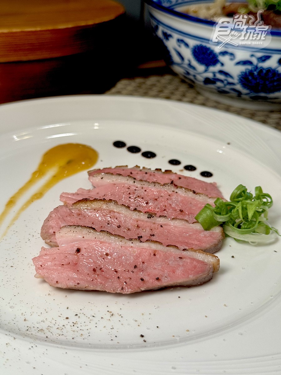 2025台北必比登遺珠!迪化街藏「日式牛肉麵」,軟嫩牛腱心搭黃金湯頭超銷魂 2025台北必比登遺珠!迪化街藏「日式牛肉麵」,軟嫩牛腱心搭黃金湯頭超銷魂