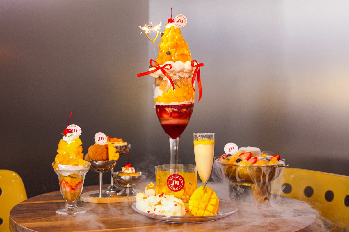 「巨無霸芒果帕妃杯」這裡吃!中山站聚會新地標,芒果季火鍋、舒芙蕾必點 「巨無霸芒果帕妃杯」這裡吃!中山站聚會新地標,芒果季火鍋、舒芙蕾必點