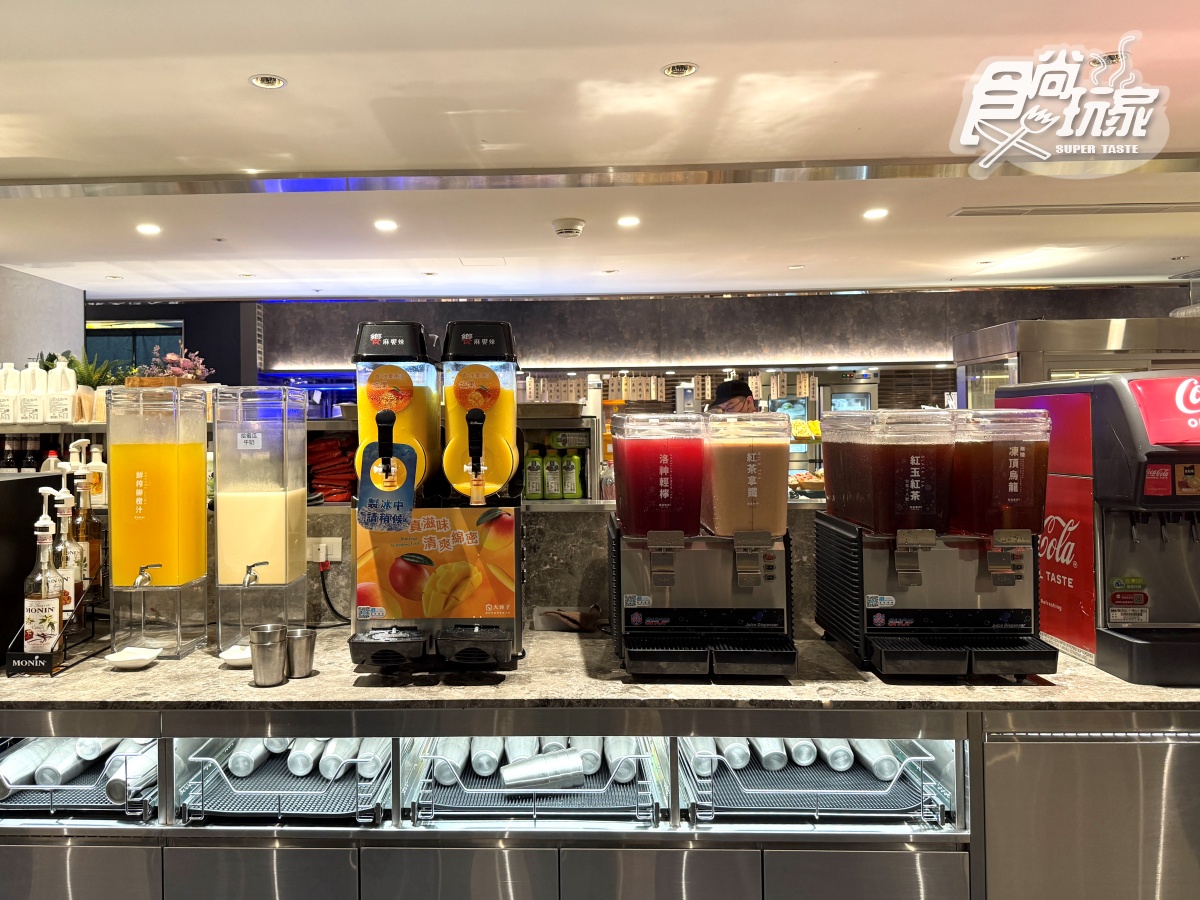 台北第１間「南霸天火鍋吃到飽」！現撈活蝦、百款自助吧、甜點暢吃千元有找