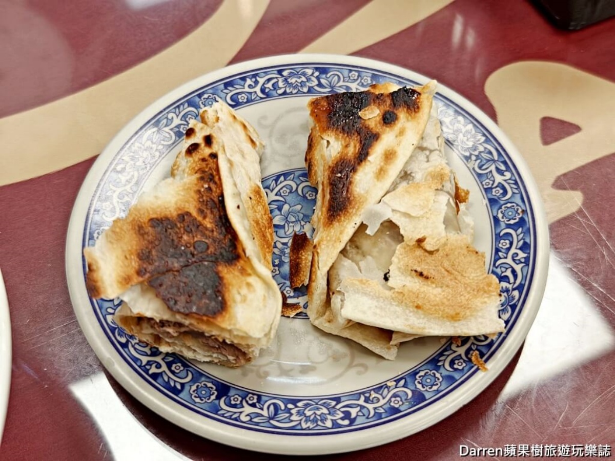 免費加湯、續麵吃到飽!70年「老字號牛肉麵」最低90元起,必嗑半筋半肉麵 免費加湯、續麵吃到飽!70年「老字號牛肉麵」最低90元起,必嗑半筋半肉麵