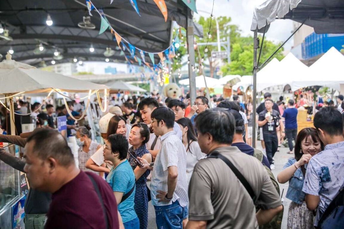 高雄最大「冰品嘉年華市集」週末登場!近50家冰店、美食集合,必吃攻略看這 高雄最大「冰品嘉年華市集」週末登場!近50家冰店、美食集合,必吃攻略看這