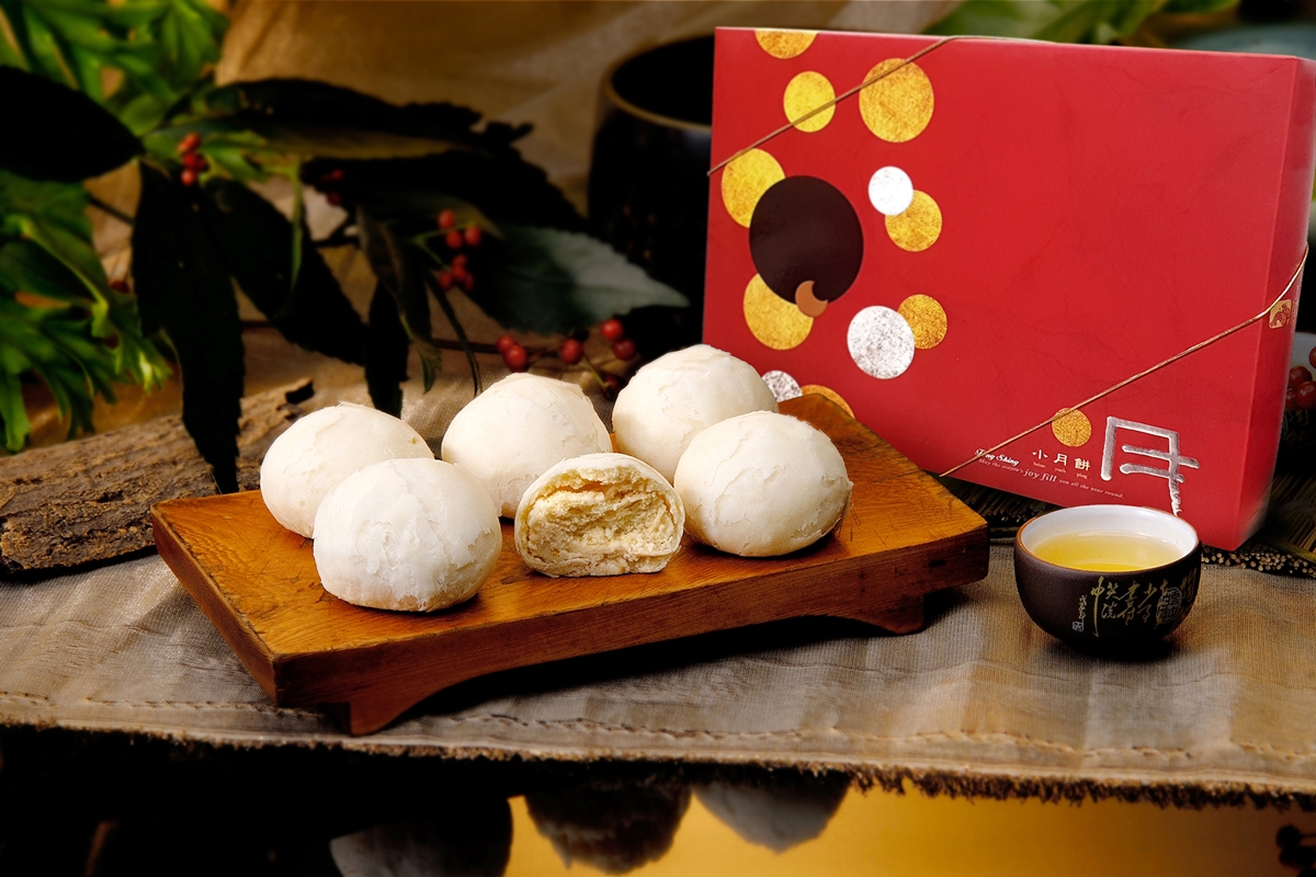 鳳梨酥、豆沙月餅免費送!伴手禮名店優惠暴走,中秋都瘋「百萬銷量款」 鳳梨酥、豆沙月餅免費送!伴手禮名店優惠暴走,中秋都瘋「百萬銷量款」