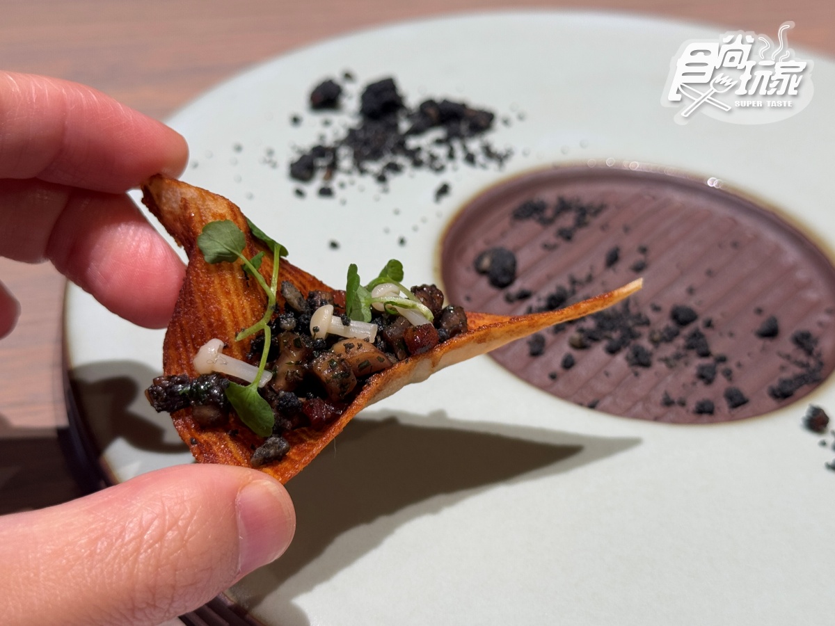 2025情人節餐廳推薦!350元起爽嗑米其林一星、法餐,必嘗爆漿「松露車輪餅」 2025情人節餐廳推薦!350元起爽嗑米其林一星、法餐,必嘗爆漿「松露車輪餅」