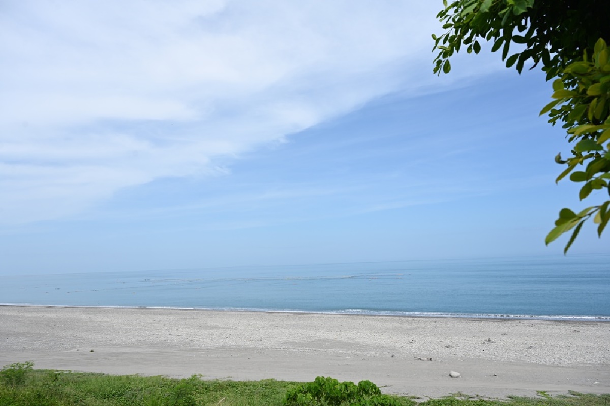 天空之鏡、台版雷門超好拍！2025太麻里秘境景點、必吃美食一次看