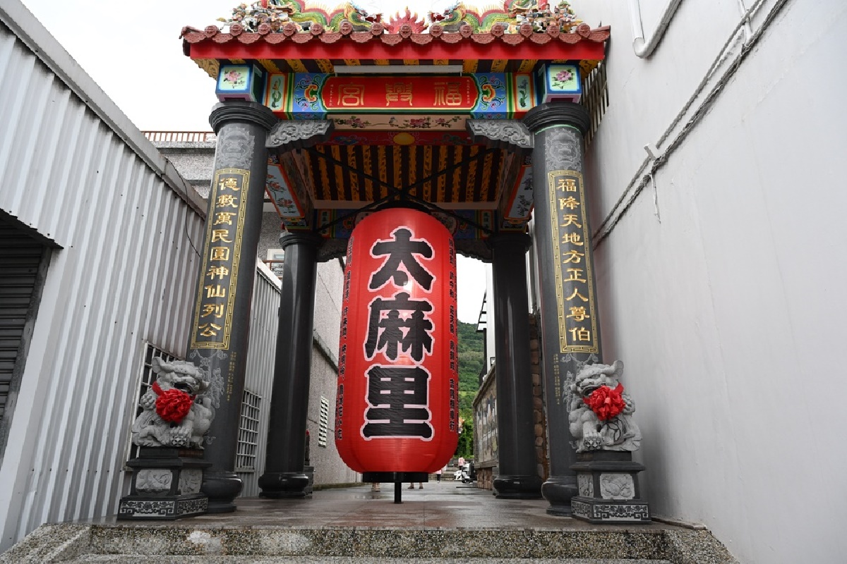 天空之鏡、台版雷門超好拍！2025太麻里秘境景點、必吃美食一次看