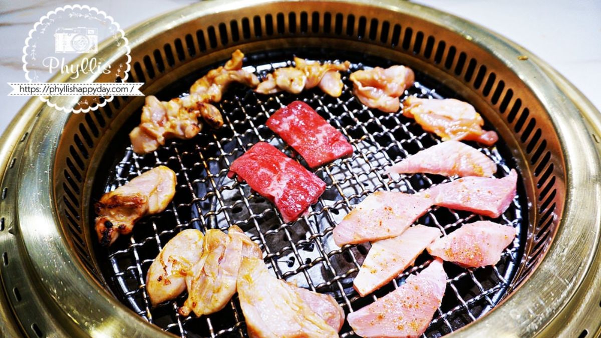 陣陣撲鼻而來的燒肉香氣。（圖片來源：相片中的菲莉絲）