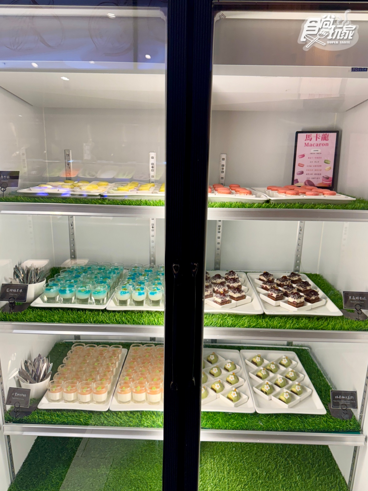 IG超夯宜蘭吃到飽！上百道菜色無限夾，爽嗑多種螃蟹、烤鴨六吃、星巴克暢飲