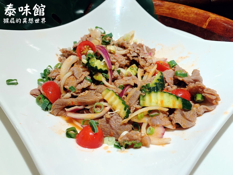 桃園泰式吃到飽推薦！泰味館40道現點現炒＋自助吧無限吃，必嗑涼拌生蝦、榴槤冰