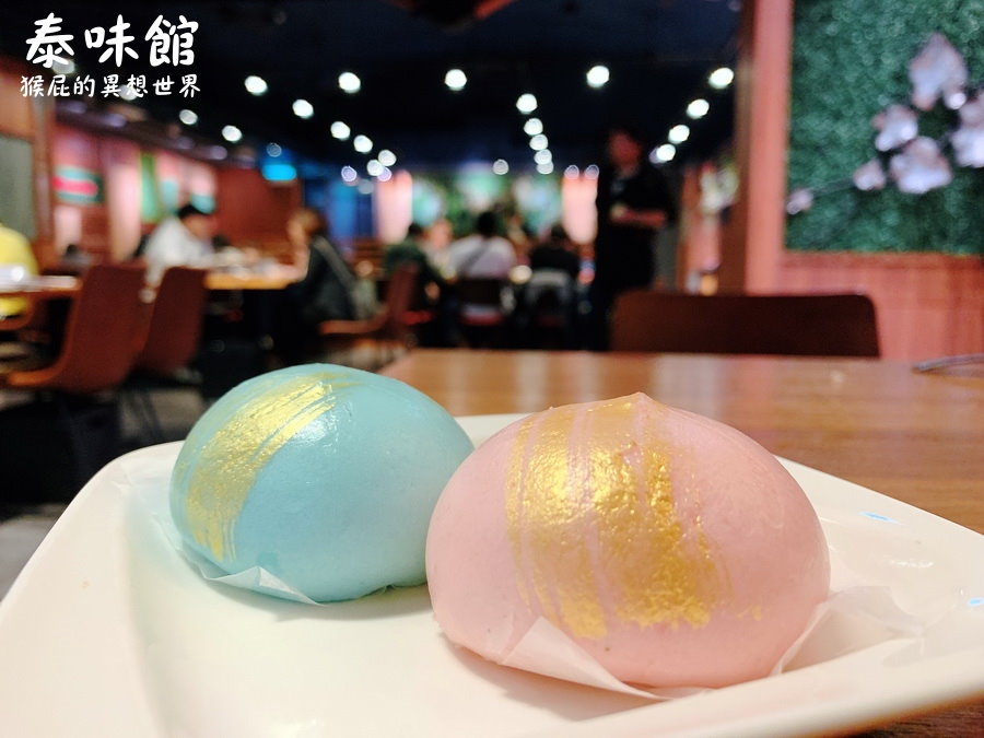 桃園泰式吃到飽推薦！泰味館40道現點現炒＋自助吧無限吃，必嗑涼拌生蝦、榴槤冰