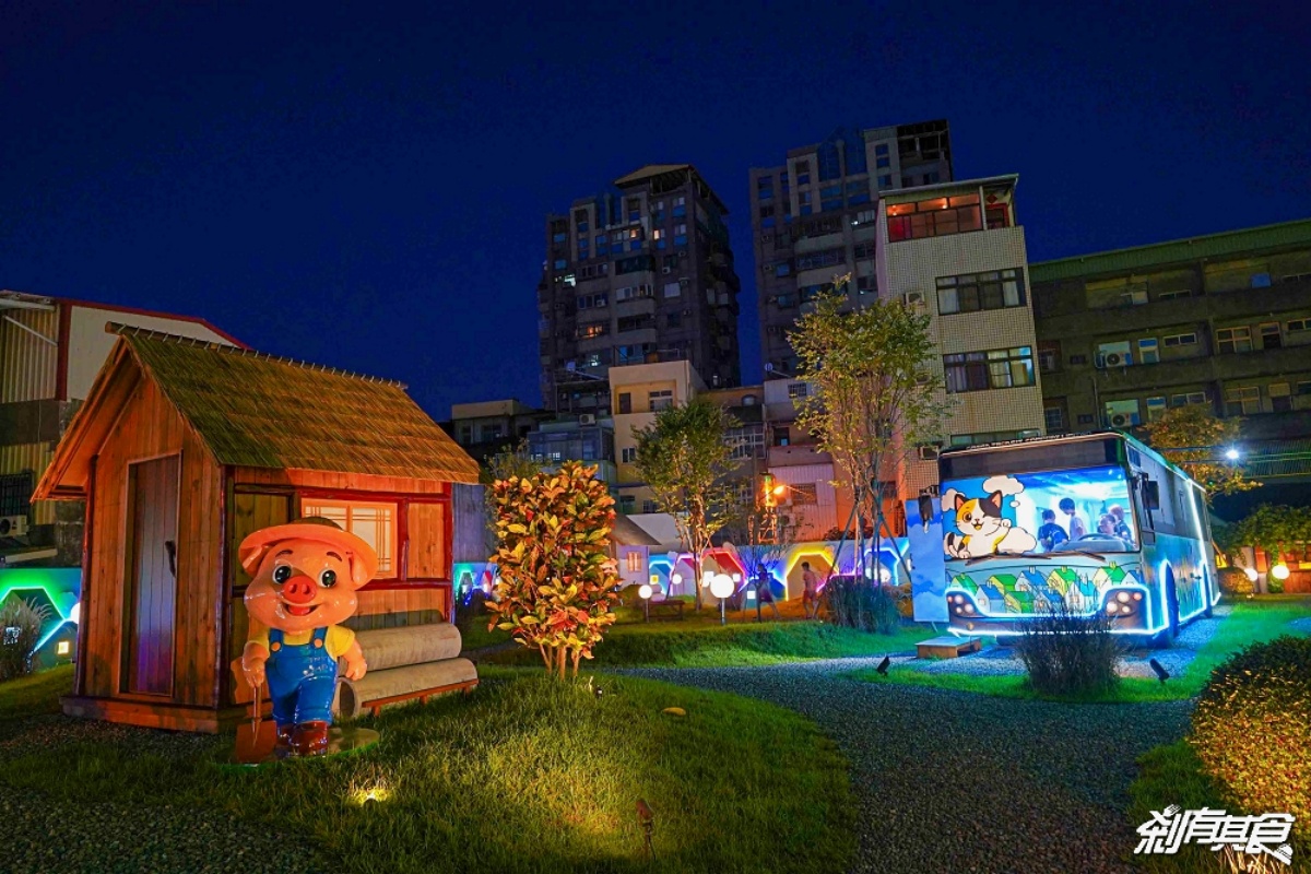 最新開幕「免費親子樂園」!打卡3公尺爬牆大貓、三隻小豬,夜晚點燈更吸睛 最新開幕「免費親子樂園」!打卡3公尺爬牆大貓、三隻小豬,夜晚點燈更吸睛