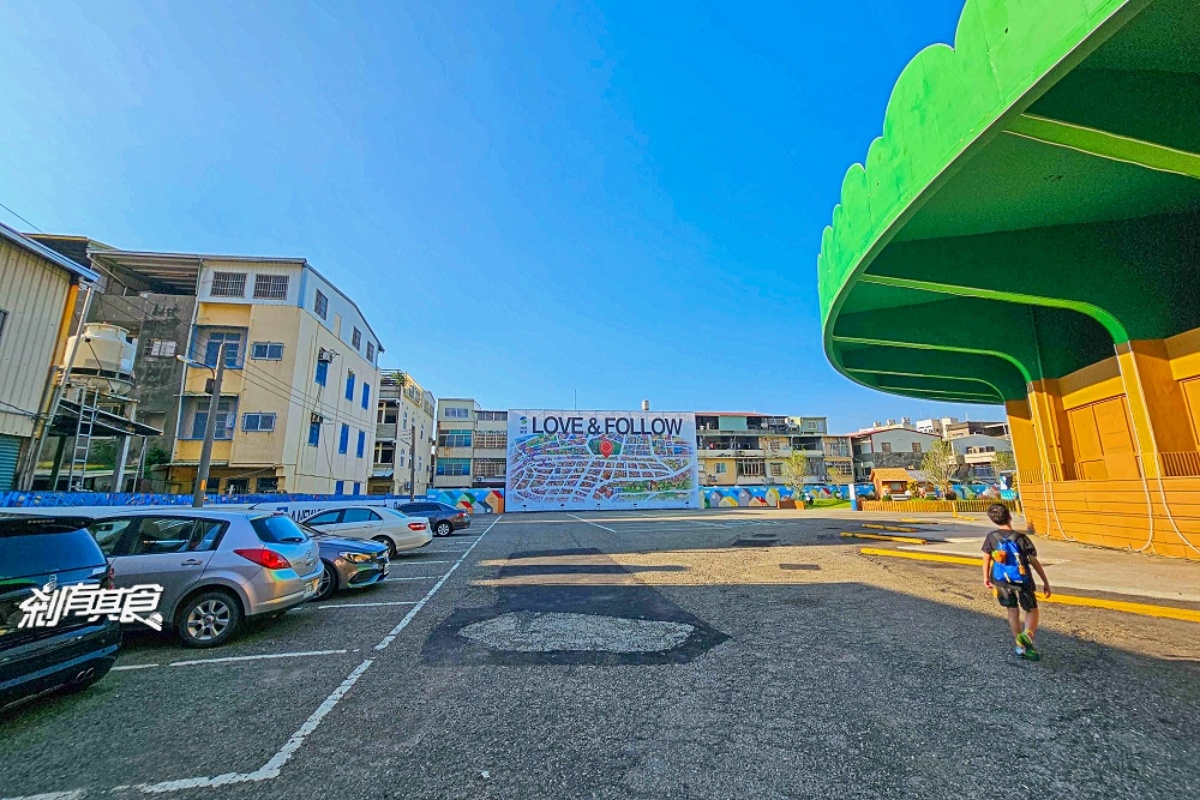 最新開幕「免費親子樂園」!打卡3公尺爬牆大貓、三隻小豬,夜晚點燈更吸睛 最新開幕「免費親子樂園」!打卡3公尺爬牆大貓、三隻小豬,夜晚點燈更吸睛