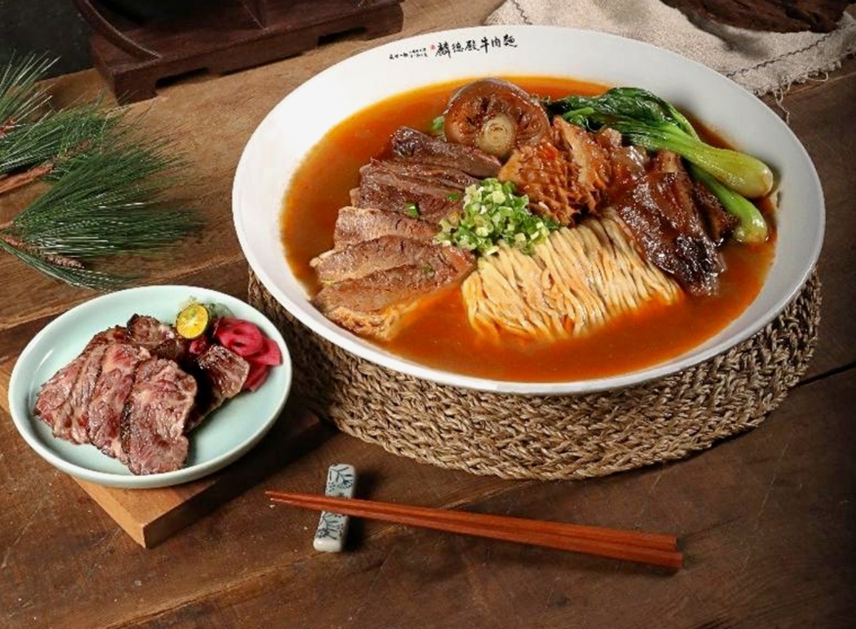 築間第１家「牛肉麵」登場！開幕時間、地點曝，必嗑「滿漢五福牛肉麵」