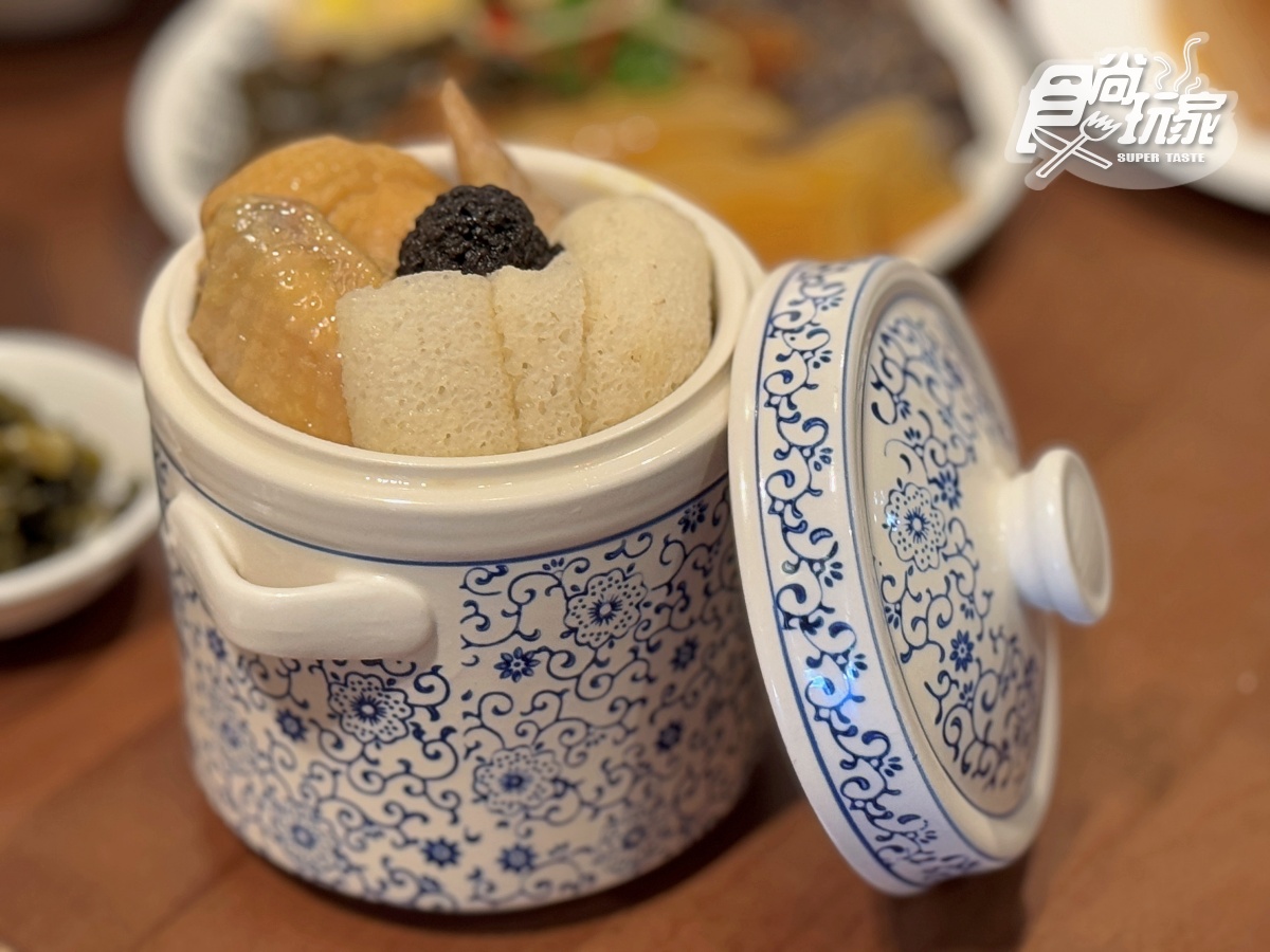 築間第1家「牛肉麵」登場!開幕時間、地點曝,必嗑「滿漢五福牛肉麵」 築間第1家「牛肉麵」登場!開幕時間、地點曝,必嗑「滿漢五福牛肉麵」