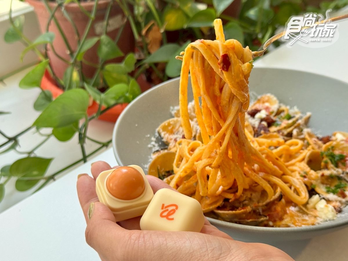 台北西門町美食推薦！打卡絕美「森林系餐廳」，必吃開心果瀑布、爆炸蛤蜊麵