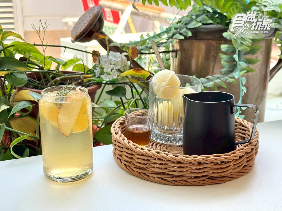 台北西門町美食推薦！打卡絕美「森林系餐廳」，必吃開心果瀑布、爆炸蛤蜊麵