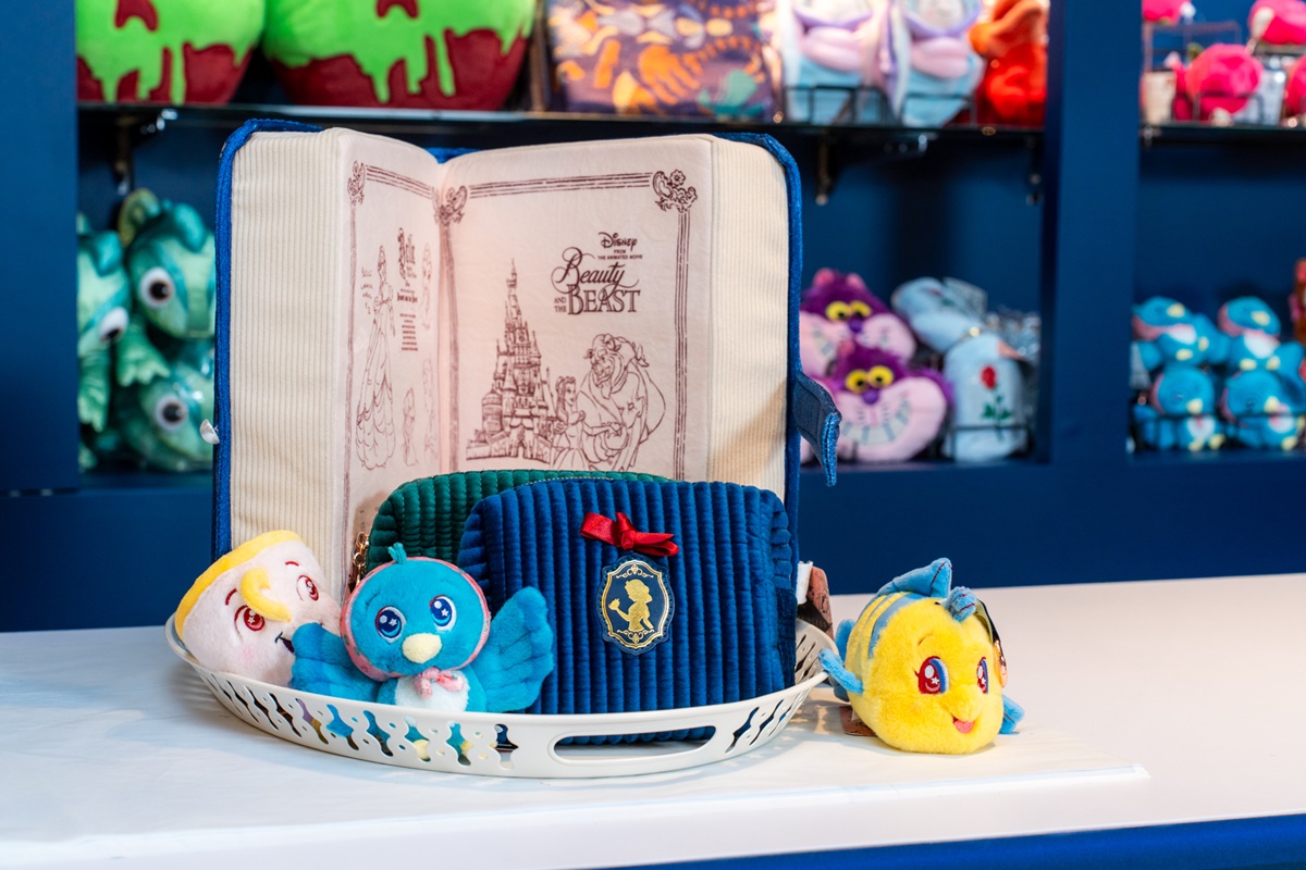 免費當公主了!迪士尼「皇家公主派對」快閃店:王子貼身服務、牡蠣寶寶包必買 免費當公主了!迪士尼「皇家公主派對」快閃店:王子貼身服務、牡蠣寶寶包必買