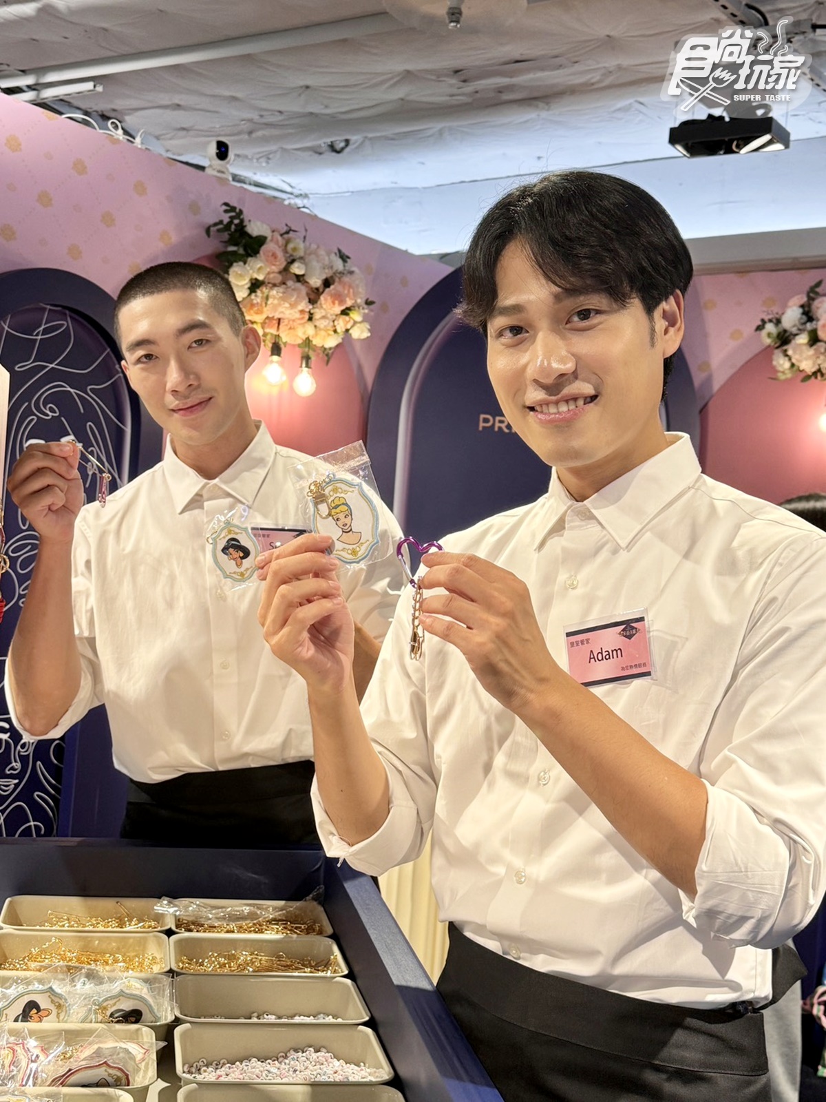 免費當公主了!迪士尼「皇家公主派對」快閃店:王子貼身服務、牡蠣寶寶包必買 免費當公主了!迪士尼「皇家公主派對」快閃店:王子貼身服務、牡蠣寶寶包必買