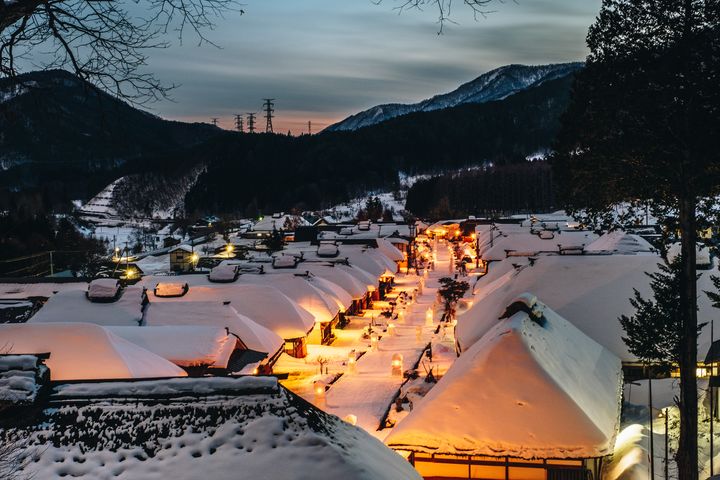 台灣虎航直飛福島秋冬這樣玩！鐵道迷搶拍只見線、泡百年古湯，鬼滅迷必訪景點