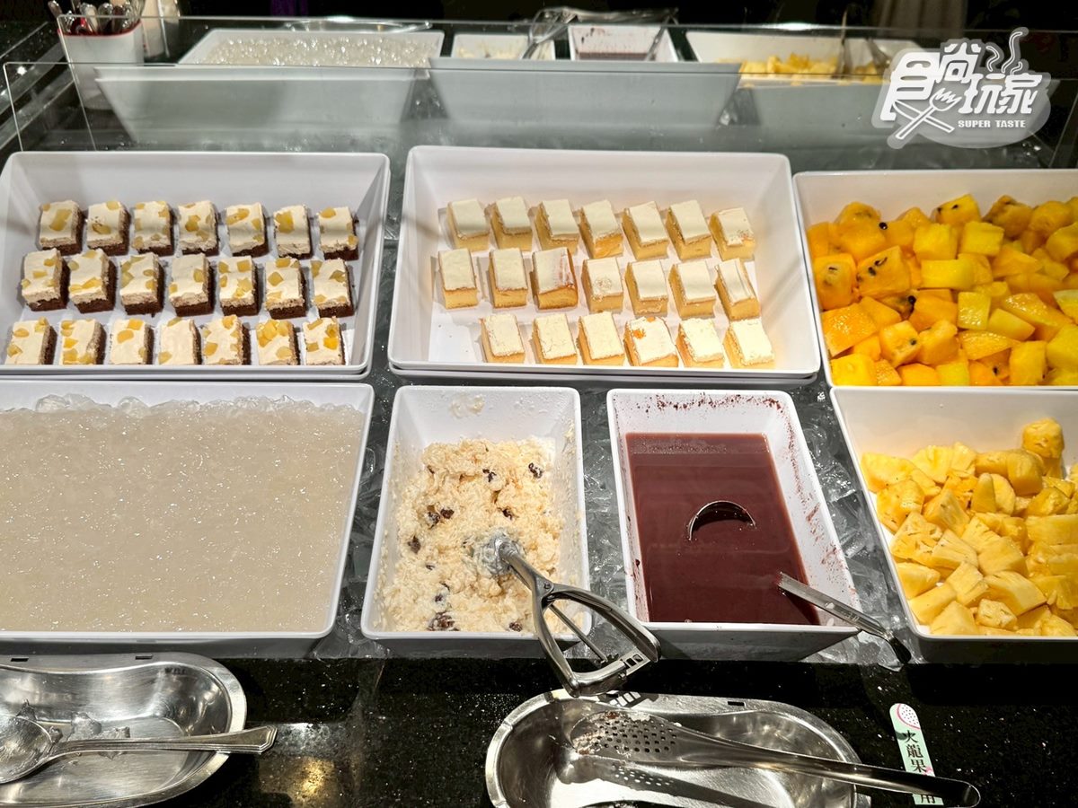 400元爽嗑牛排+升級自助吧!「4分店」爽吃6小時,甜點、咖哩、水果無限夾 400元爽嗑牛排+升級自助吧!「4分店」爽吃6小時,甜點、咖哩、水果無限夾