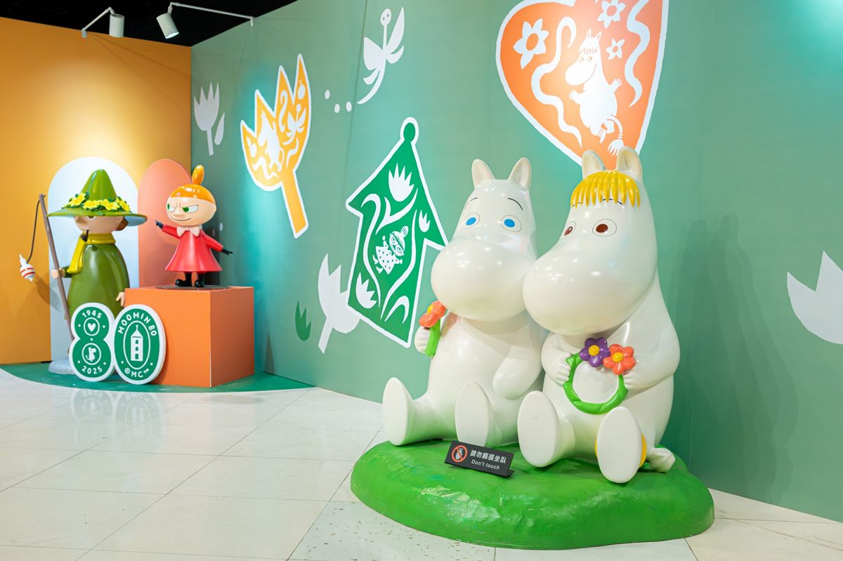 打卡2.5公尺米飛兔!免費開逛「米飛兔+嚕嚕米」快閃店,周邊、活動一次看 打卡2.5公尺米飛兔!免費開逛「米飛兔+嚕嚕米」快閃店,周邊、活動一次看