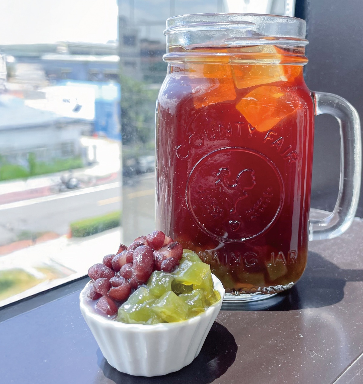 麥味登買一送一限量搶!全新「椒麻雞鬆餅堡」香麻唰嘴,加碼免費送椒麻雞塊 麥味登買一送一限量搶!全新「椒麻雞鬆餅堡」香麻唰嘴,加碼免費送椒麻雞塊