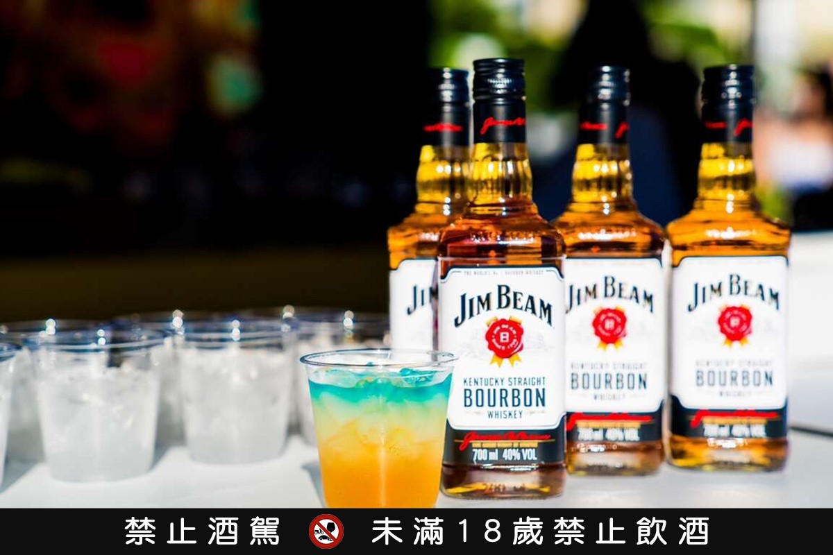 高雄人相約開喝!年度最大「調酒美食市集」將登場,超過70家酒吧、餐車集合 高雄人相約開喝!年度最大「調酒美食市集」將登場,超過70家酒吧、餐車集合