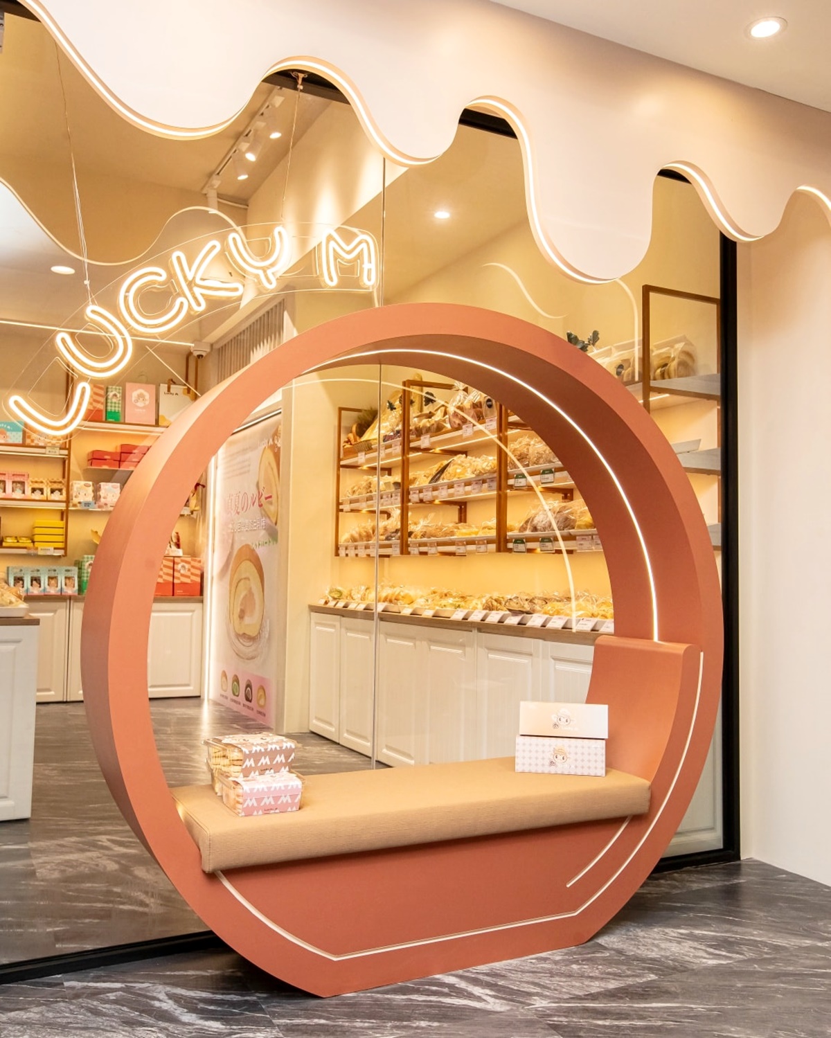 50元生乳捲吃到飽!宜蘭新伴手禮店,紅心芭樂、萬丹鮮乳5口味「60分鐘無限吃」 50元生乳捲吃到飽!宜蘭新伴手禮店,紅心芭樂、萬丹鮮乳5口味「60分鐘無限吃」