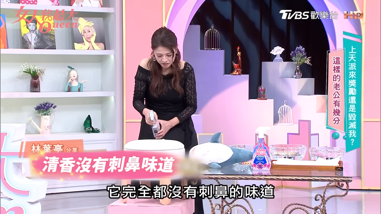 大型織物不能機洗怎辦？網讚「織物乾洗神器」去髒污不費力，羊毛製品也能安心用