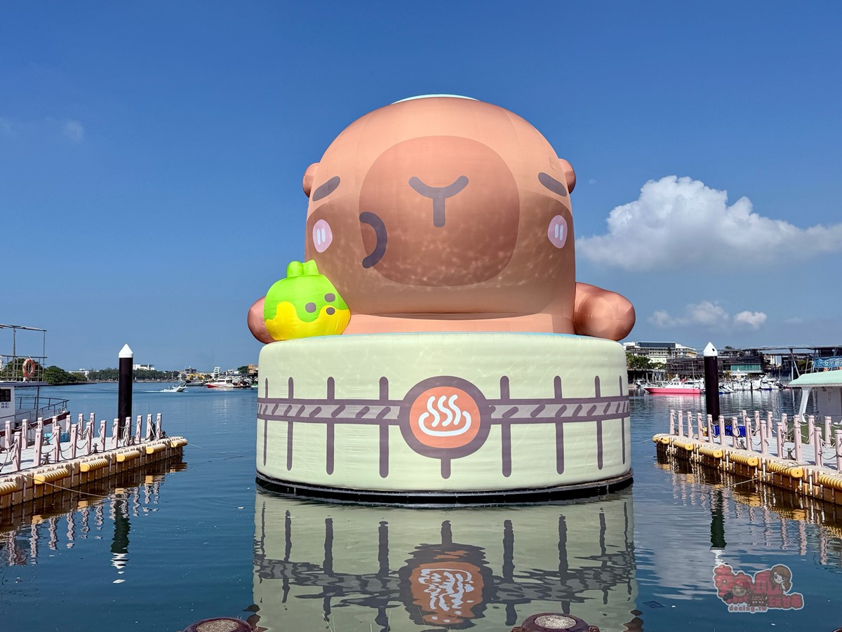 12米巨大「卡比胖拉」現身台南！50隻超萌水豚大舉登陸安平，夜晚有燈光秀