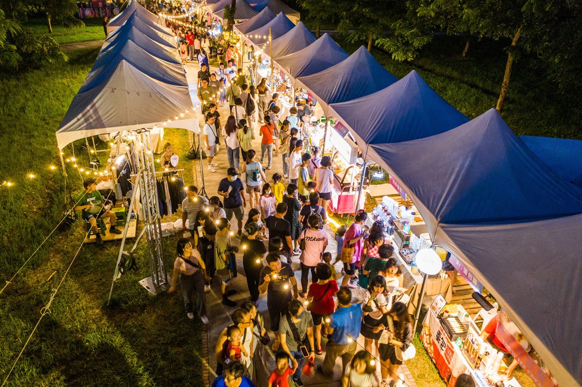 《愛麗絲夢遊仙境》在嘉義!8大夢幻場景搶先看:兔子洞隧道、妙妙貓捉迷藏 《愛麗絲夢遊仙境》在嘉義!8大夢幻場景搶先看:兔子洞隧道、妙妙貓捉迷藏