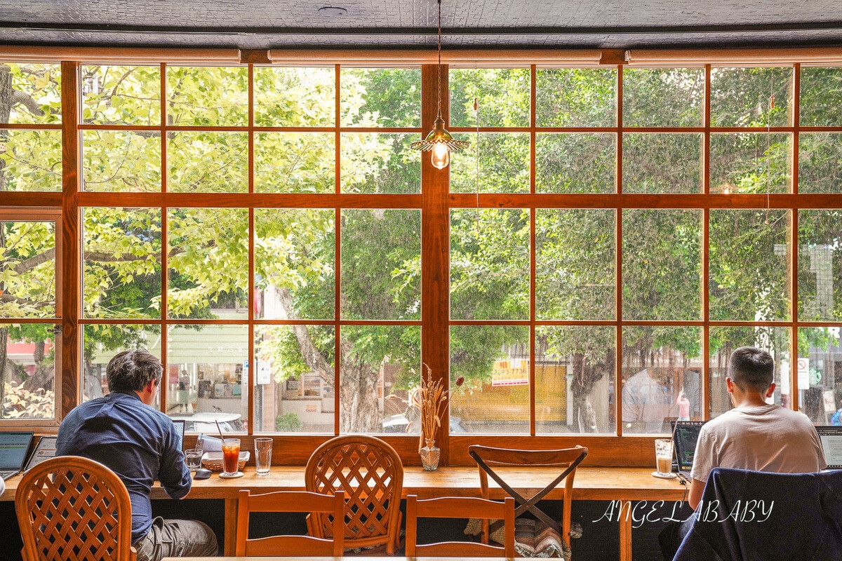 2025天母咖啡廳推薦10選!不限時下午茶、景觀聚會、毛孩友善全整理 2025天母咖啡廳推薦10選!不限時下午茶、景觀聚會、毛孩友善全整理