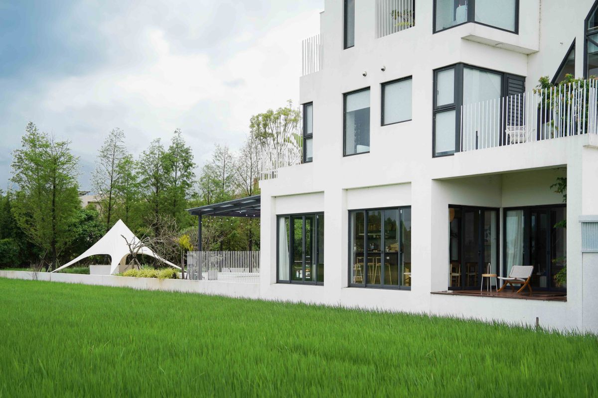 高顏值設計旅宿4選:稻浪間純白Villa、落羽松獨棟清水模,票選抽免費住宿券 高顏值設計旅宿4選:稻浪間純白Villa、落羽松獨棟清水模,票選抽免費住宿券