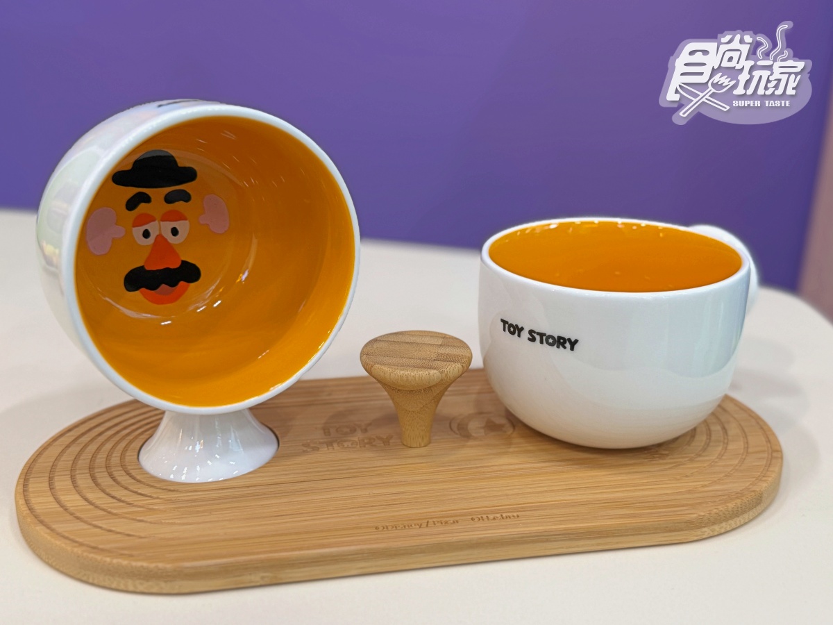 最低39元起!康是美「玩具總動員」聯名周邊29款,免費送超Q三眼怪絨毛夾(中獎公布) 最低39元起!康是美「玩具總動員」聯名周邊29款,免費送超Q三眼怪絨毛夾(中獎公布)