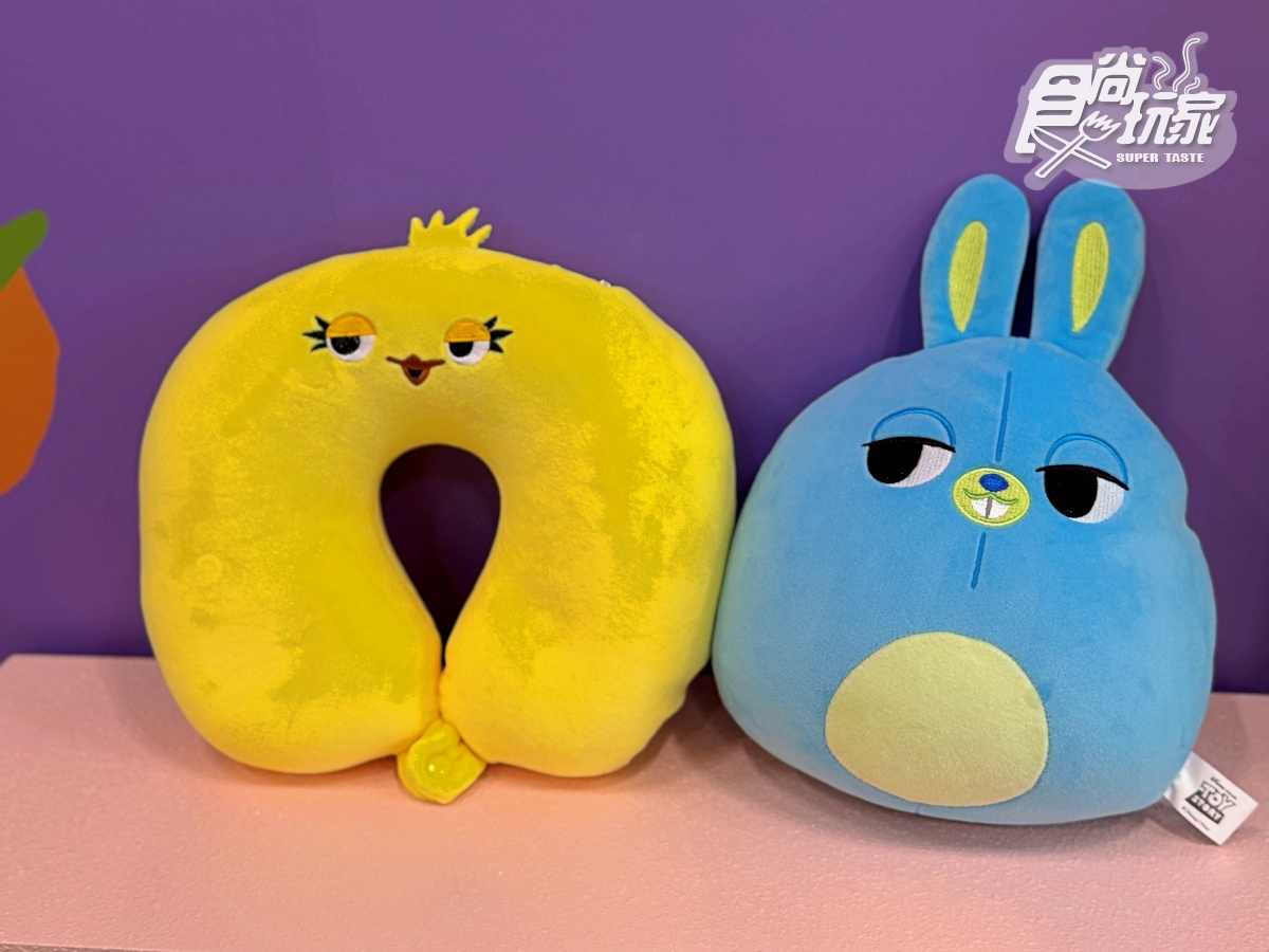 最低39元起!康是美「玩具總動員」聯名周邊29款,免費送超Q三眼怪絨毛夾(中獎公布) 最低39元起!康是美「玩具總動員」聯名周邊29款,免費送超Q三眼怪絨毛夾(中獎公布)