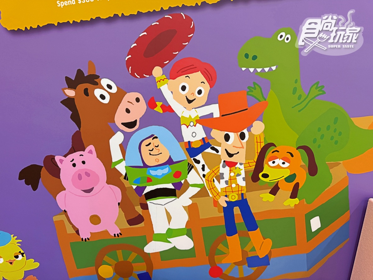 最低39元起!康是美「玩具總動員」聯名周邊29款,免費送超Q三眼怪絨毛夾(中獎公布) 最低39元起!康是美「玩具總動員」聯名周邊29款,免費送超Q三眼怪絨毛夾(中獎公布)