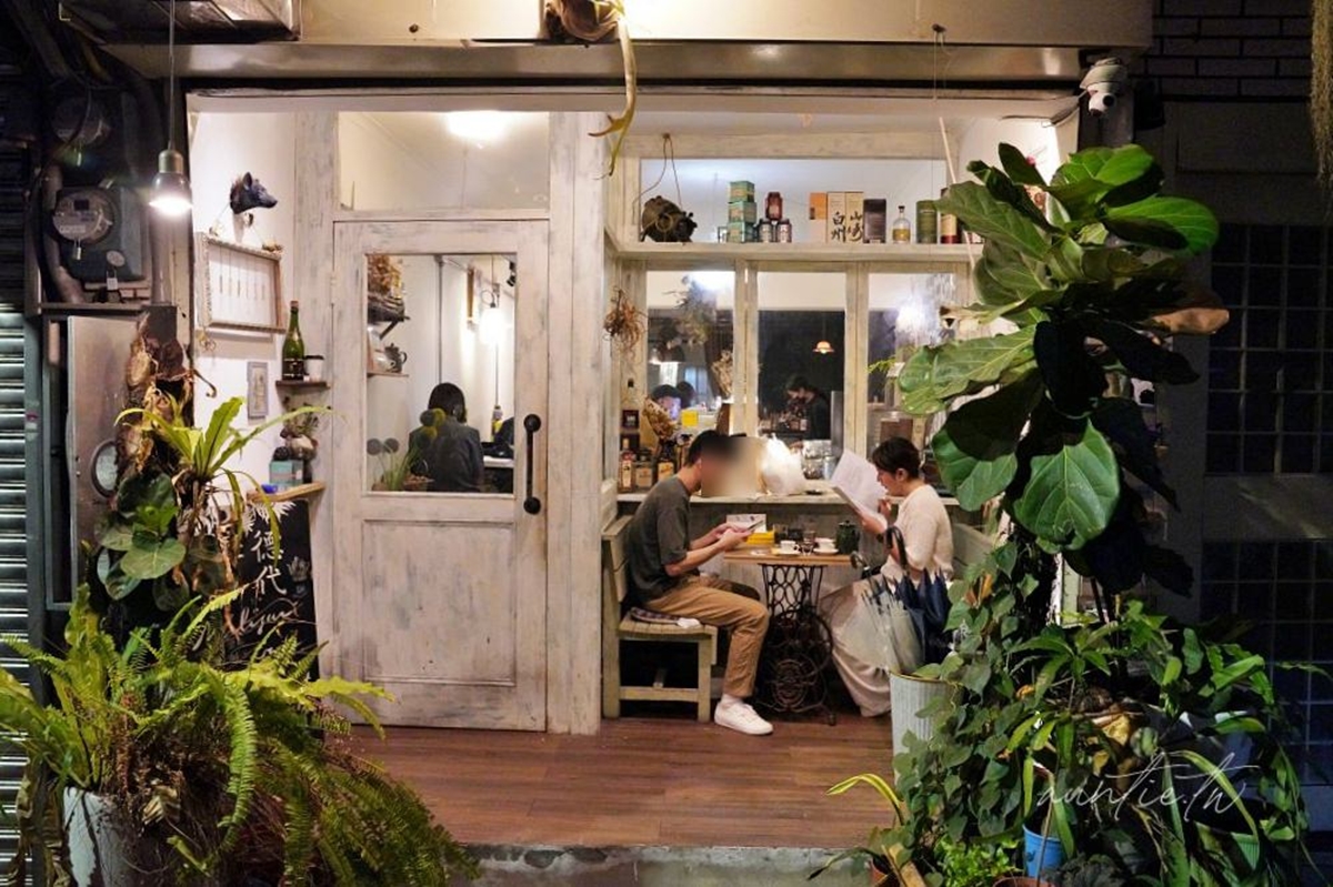 19家台北深夜咖啡廳推薦!通宵趕工、徹夜談心不怕沒地方去 19家台北深夜咖啡廳推薦!通宵趕工、徹夜談心不怕沒地方去