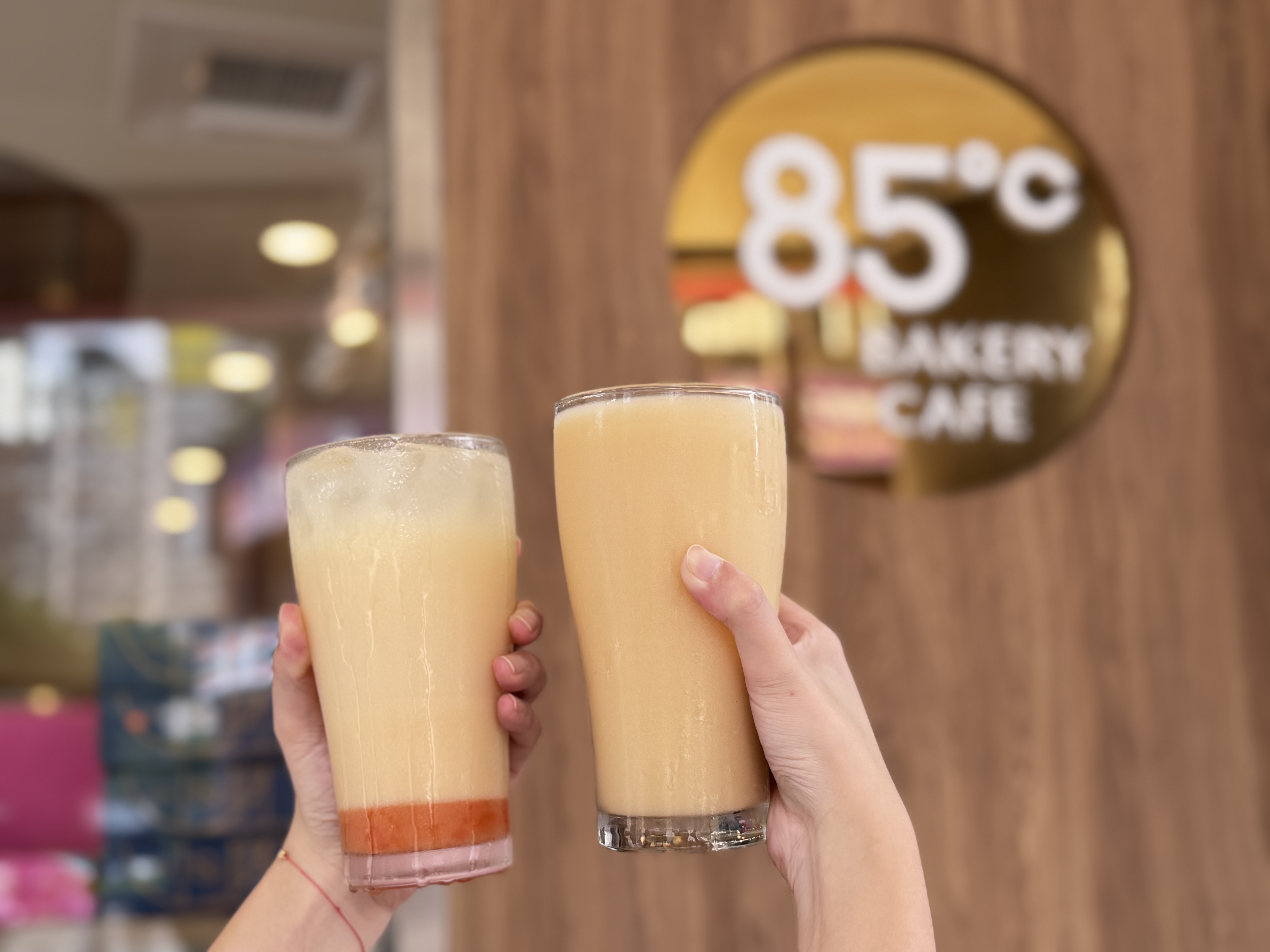 85度C名字有「多」免費喝!翰林茶館「無糖日買一送一」,一路爽喝到年底 85度C名字有「多」免費喝!翰林茶館「無糖日買一送一」,一路爽喝到年底