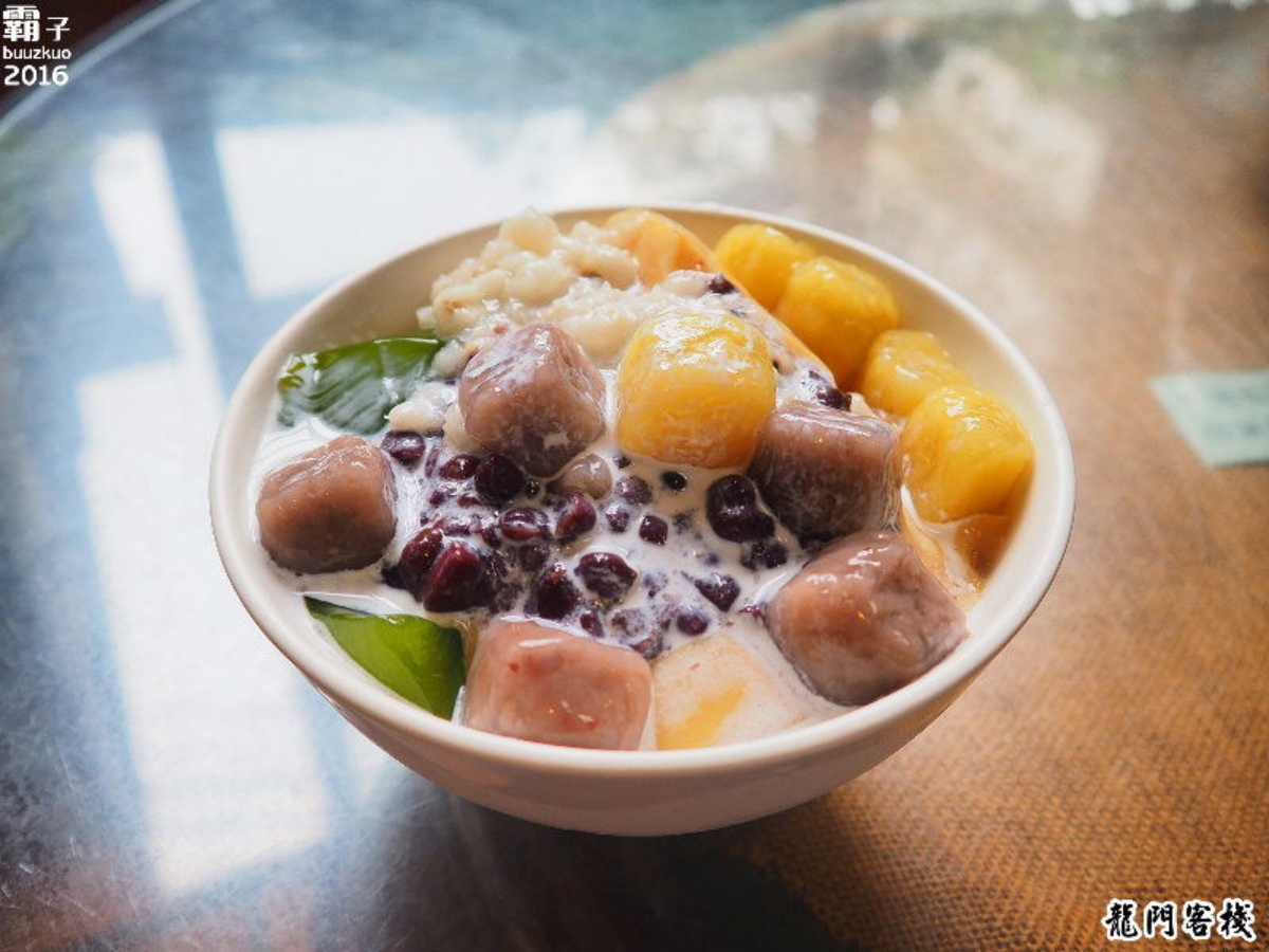 2025東海商圈美食清單！招牌雞爪凍、排隊泡芙專賣店，吃玩買一篇搞定