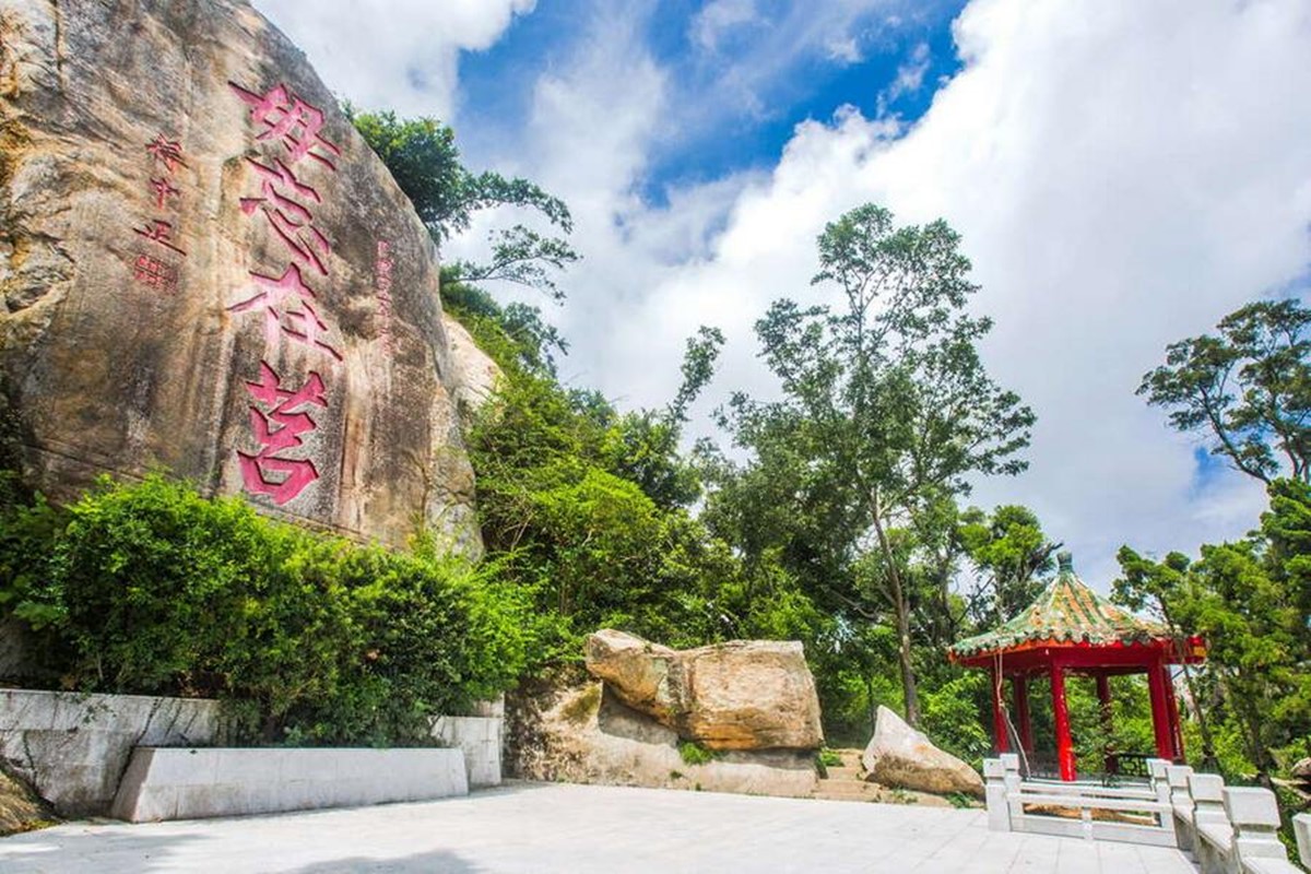 「金門3日遊」買一送一!吃住機票全包免5千,打卡網美景點、嗑海鮮痛風餐 「金門3日遊」買一送一!吃住機票全包免5千,打卡網美景點、嗑海鮮痛風餐