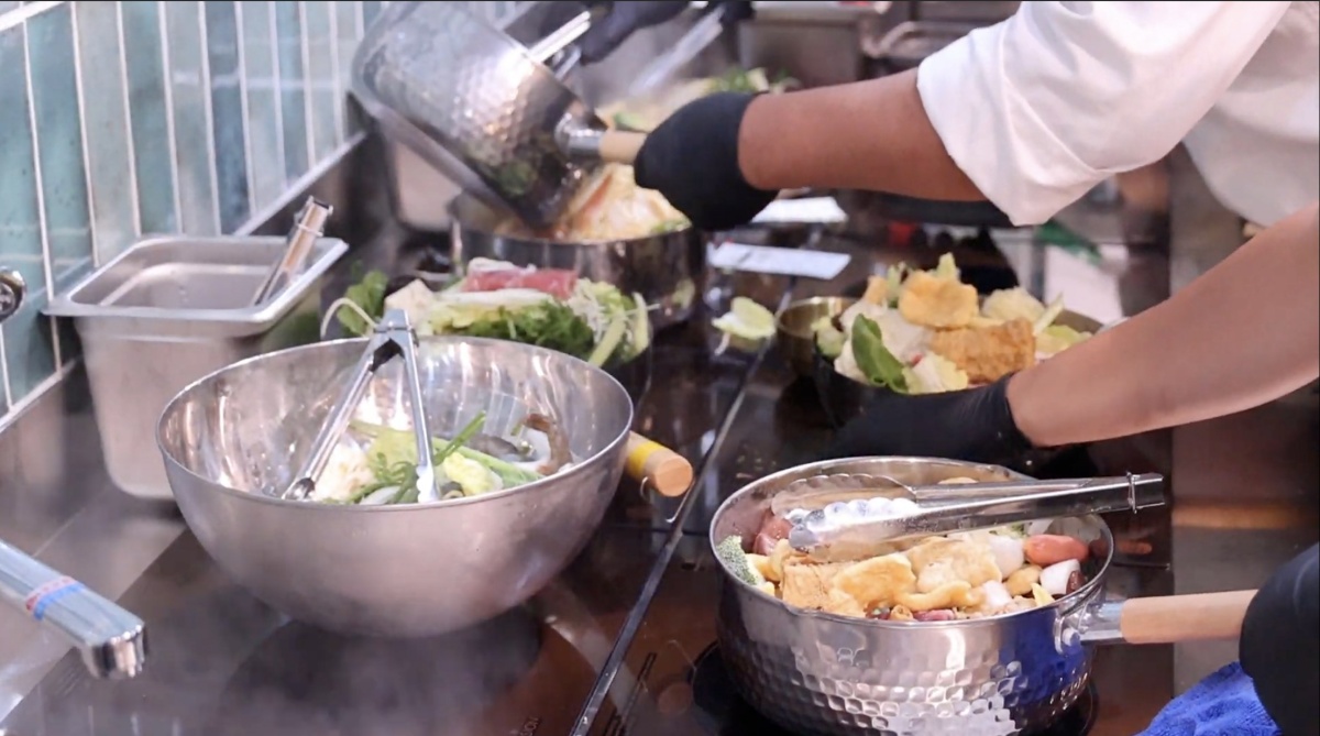 麻辣燙買一送一!「雞湯大叔新品牌」59元起爽嗑個人鍋,加碼送蔬菜盒、飲品 麻辣燙買一送一!「雞湯大叔新品牌」59元起爽嗑個人鍋,加碼送蔬菜盒、飲品