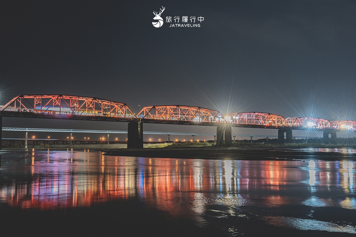 雲林最美「水上煙火大會」中秋登場!氣墊城堡免費玩,還有演唱會、多個市集 雲林最美「水上煙火大會」中秋登場!氣墊城堡免費玩,還有演唱會、多個市集