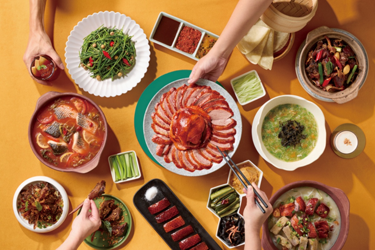 拿坡里、三商炸雞買一送一！８家餐飲教師節優惠，免費送生蠔、139元吃到飽