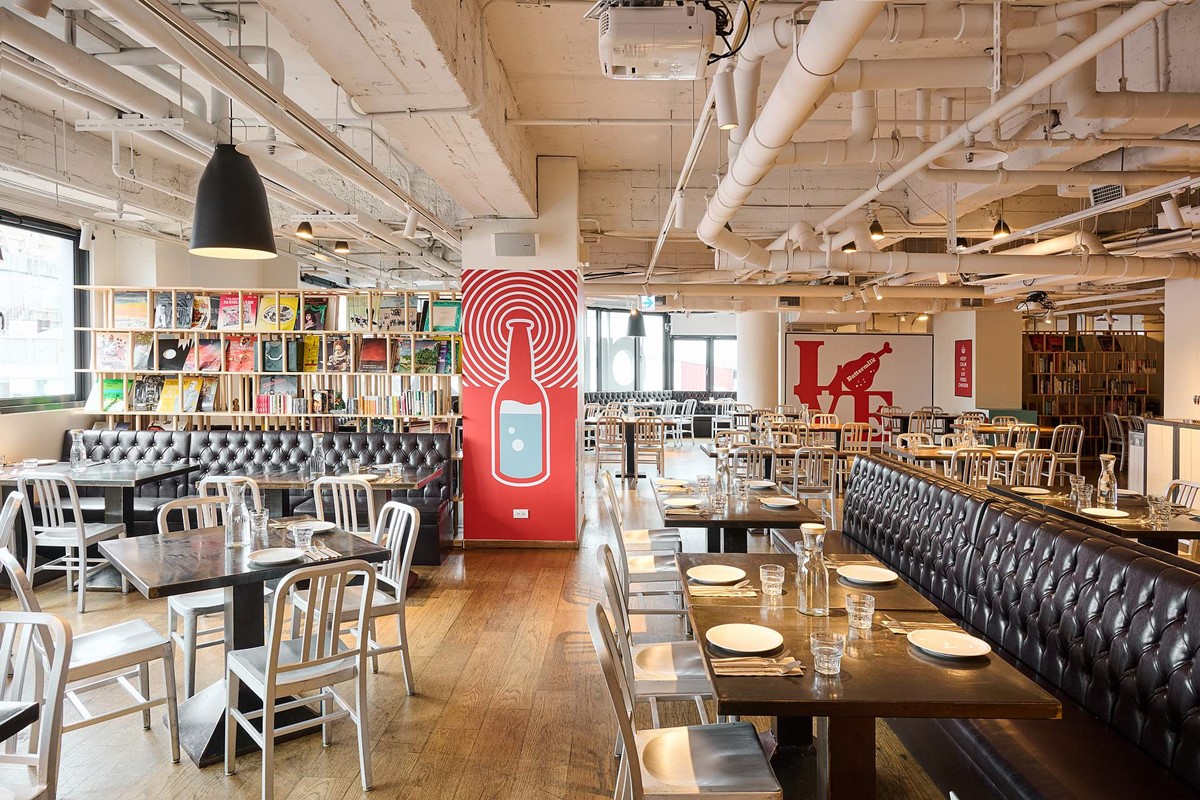 中秋懶人烤肉快訂！西門町「燒烤吃到飽派對」每人880元，酒水飲料無限暢飲