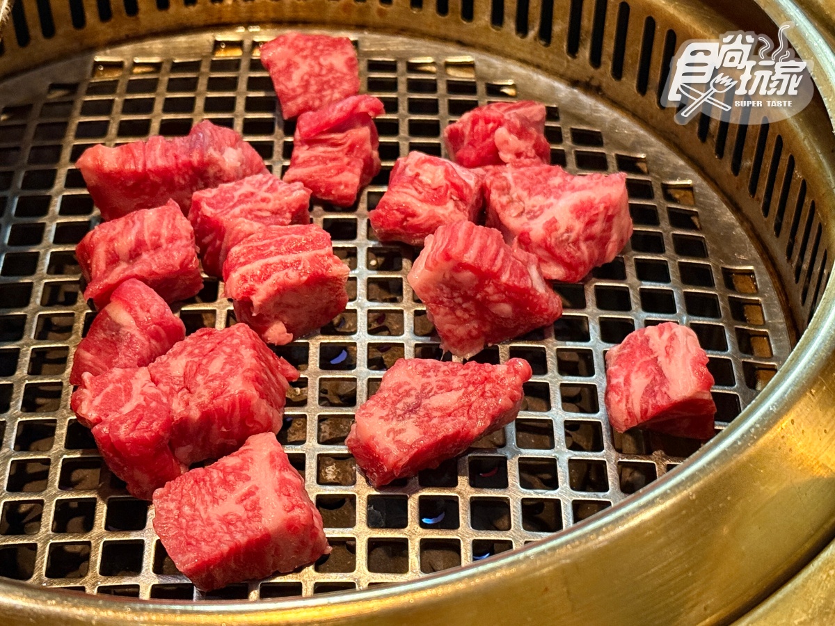 全聯燒肉醬買一送一!全新推14款小分量「冷凍便利包」,3大通路優惠一次看 全聯燒肉醬買一送一!全新推14款小分量「冷凍便利包」,3大通路優惠一次看