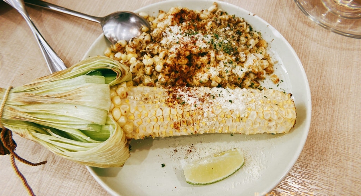 台北人氣米其林綠星蔬食!小小樹食必吃菜色TOP 5:皮蛋豆腐餃、仿真韓式炸雞 台北人氣米其林綠星蔬食!小小樹食必吃菜色TOP 5:皮蛋豆腐餃、仿真韓式炸雞