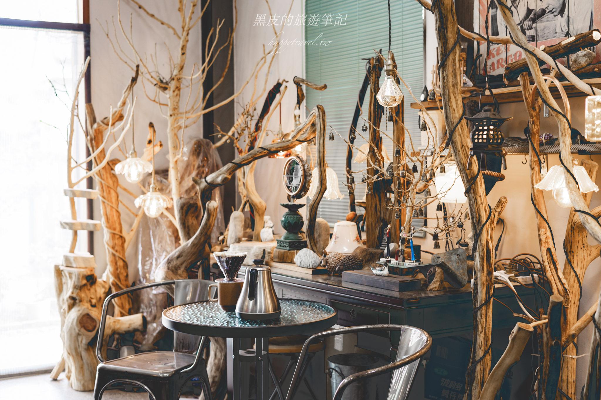 100元手沖咖啡喝到飽!龍潭隱藏版老宅咖啡,無限暢飲、70歲以上長者免費 100元手沖咖啡喝到飽!龍潭隱藏版老宅咖啡,無限暢飲、70歲以上長者免費